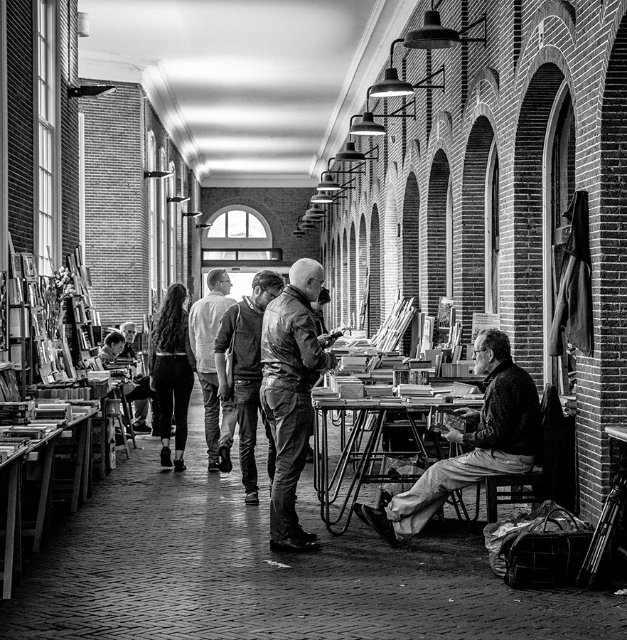 Karakters -boekenwinkeltjes oudemanhuispoort lies westerlaken